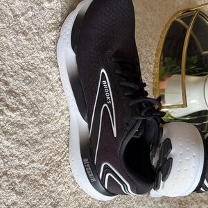 Brooks Black Trainers with White Accents